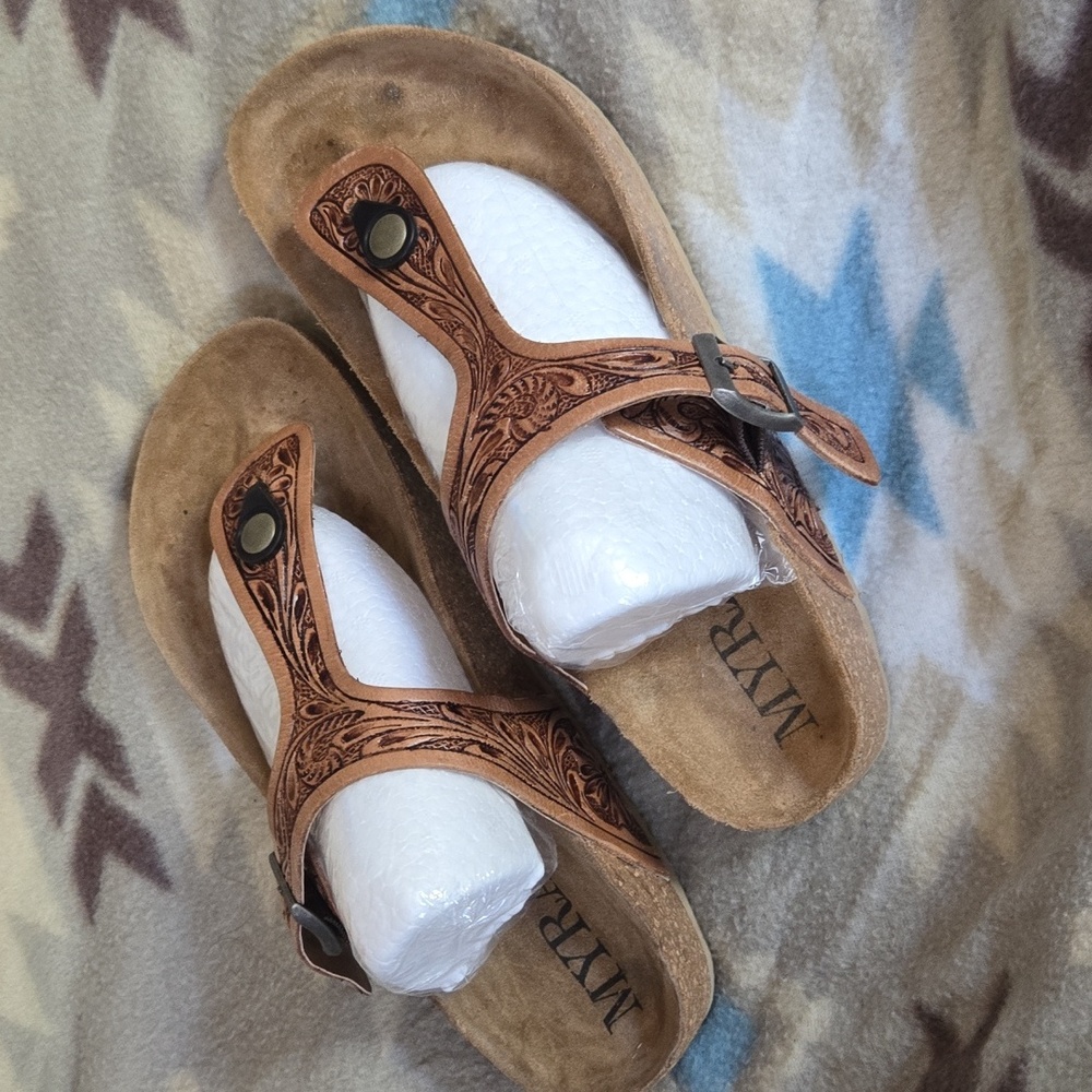 MYRA Leather Embossed Western Boho Sandals SZ 6